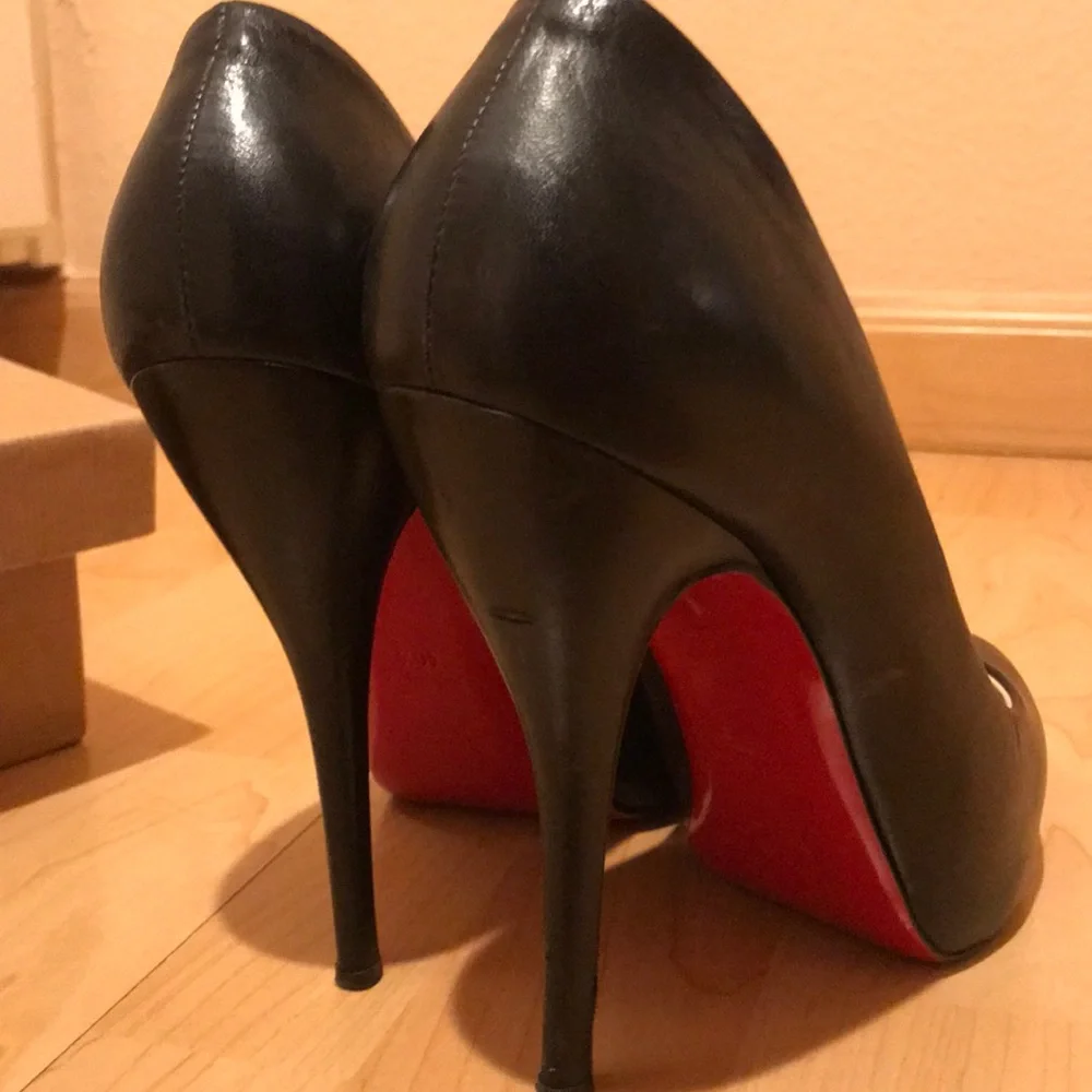 Christian Louboutin classic christian